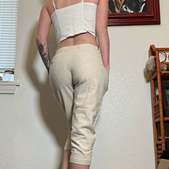 Linen Capris - Picture 3 of 7